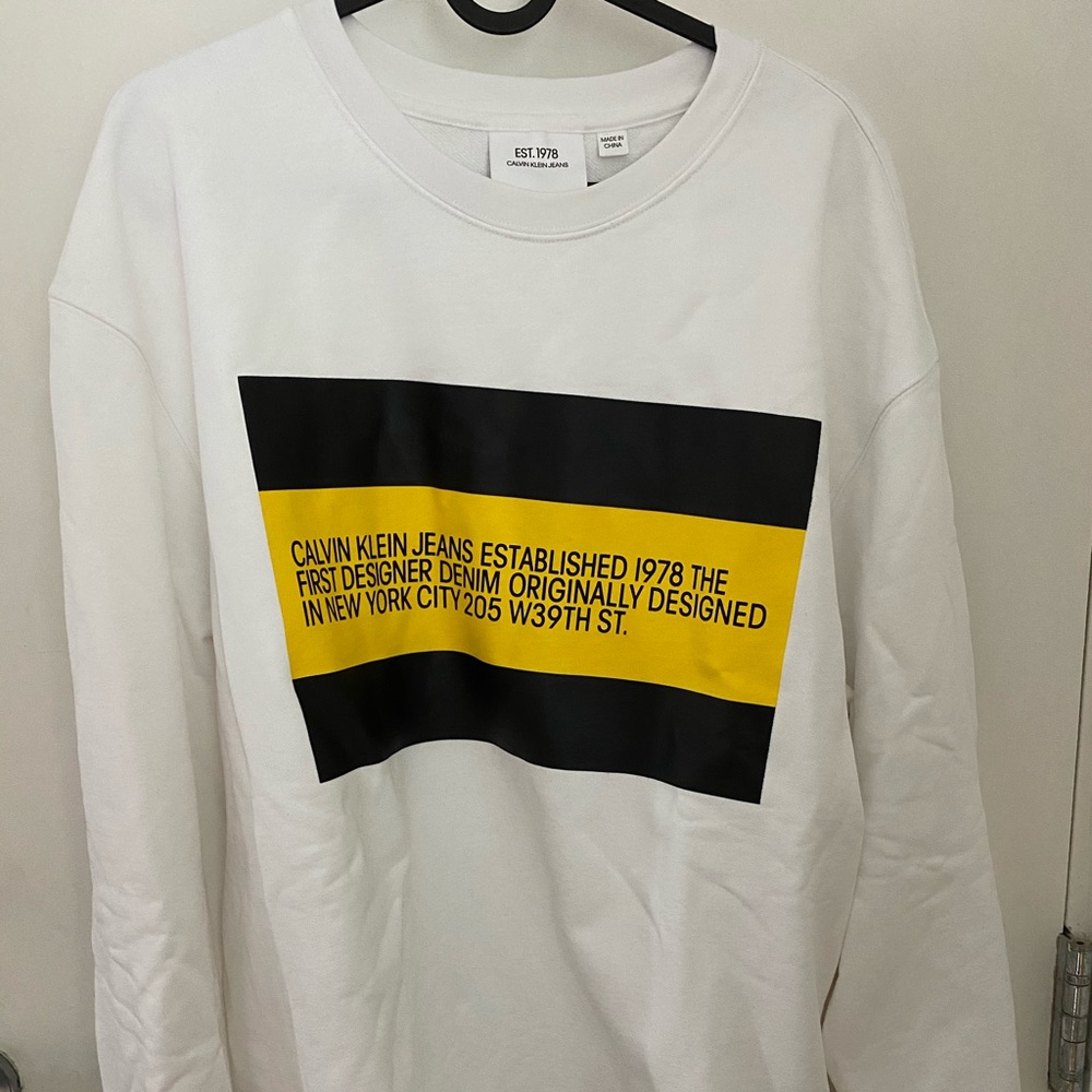 Calvin Klein sweatshirt, NEW